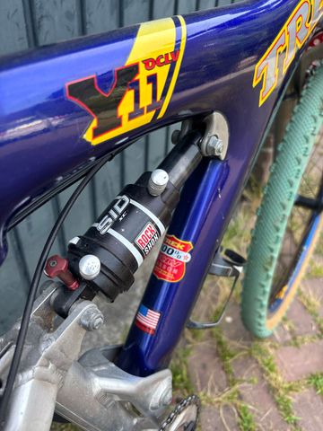 Used Trek Custom Shimano Deore 1998 Mountainbike, Blue — image 13 of 20