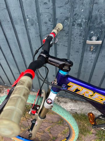 Used Trek Custom Shimano Deore 1998 Mountainbike, Blue — image 18 of 20