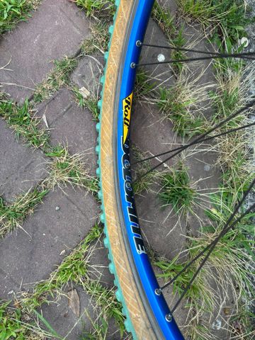 Used Trek Custom Shimano Deore 1998 Mountainbike, Blue — image 5 of 20