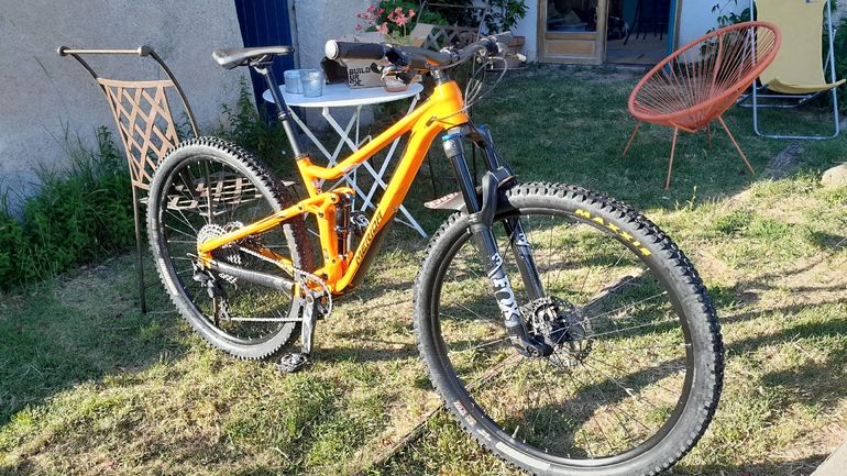 Brugt Merida ONE-TWENTY 400 2024 2024 Mountainbike — billede 2 af 9
