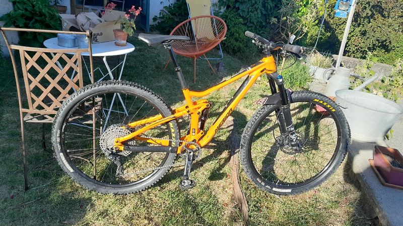 Używany Merida ONE-TWENTY 400 2024 2024 MTB