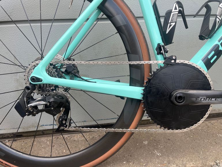 Bianchi Sprint SRAM Force eTap AXS 2024 Road & Gravel usato, Blu — immagine 3 di 9