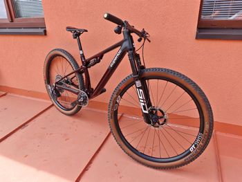 Brugt Superior XF 9.9 Team 2024 2024 Mountainbike — billede 2 af 7