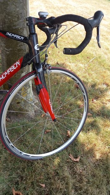 Used Thompson Custom Shimano 105 2018 Road & Gravel, Red — image 9 of 15