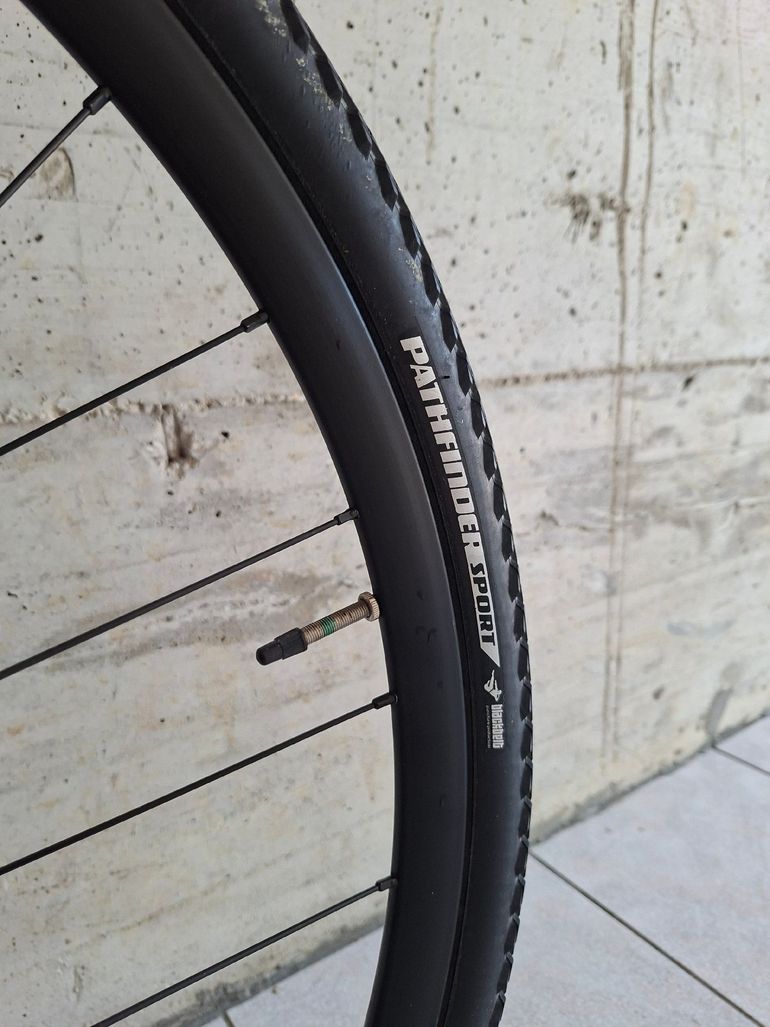 Specialized Diverge E5 2024 2024 Road & Gravel usato, Rosso — immagine 10 di 13
