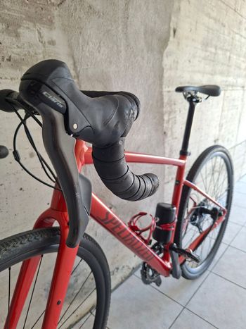 Specialized Diverge E5 2024 2024 Road & Gravel usato, Rosso — immagine 12 di 13