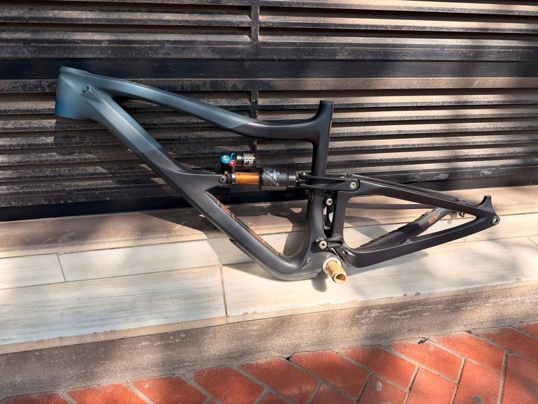 Brugt Ibis Cycles Ripmo V2S XT 2023 Frameset Frameset 2023 Mountainbike — billede 7 af 9