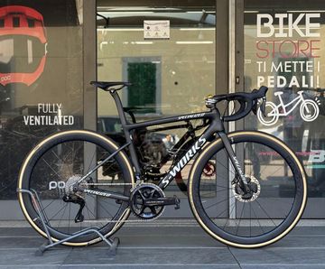 Brugt Specialized Tarmac Shimano Dura Ace Di2 2023 Road & Gravel