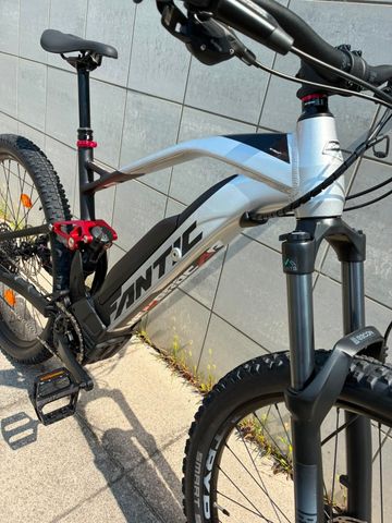 Brugt Fantic XTF 1.5 Sport 2022 2022 Mountainbike — billede 6 af 7