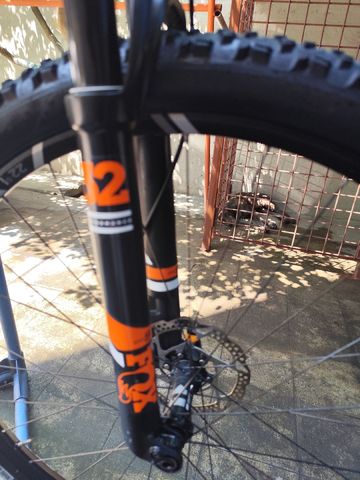 Použité BMC Fourstroke 01 TWO 2018 2018 Mountainbike — obrázek 4 z 6