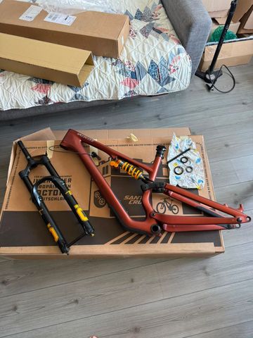 Brugt Specialized Stumpjumper 15 Öhlins Coil 2025 Frameset 2025 Mountainbike — billede 1 af 17
