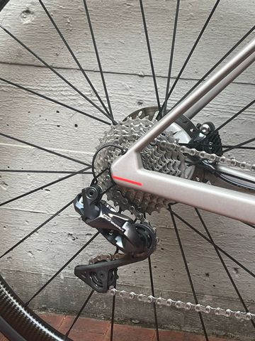 Używany BMC Teammachine SLR TWO 2021 2021 Road & Gravel — zdjęcie 4 z 6