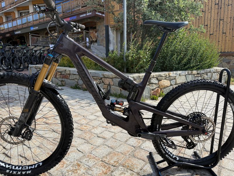 Używany Santa Cruz Nomad X0 AXS / Carbon CC 2026 2026 MTB