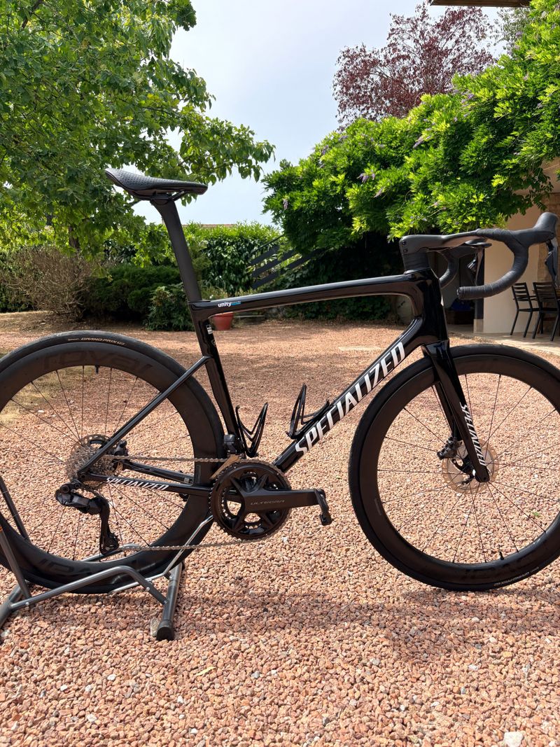 Used Specialized Tarmac Shimano Ultegra Di2 (12 Speed) 2025 Road & Gravel