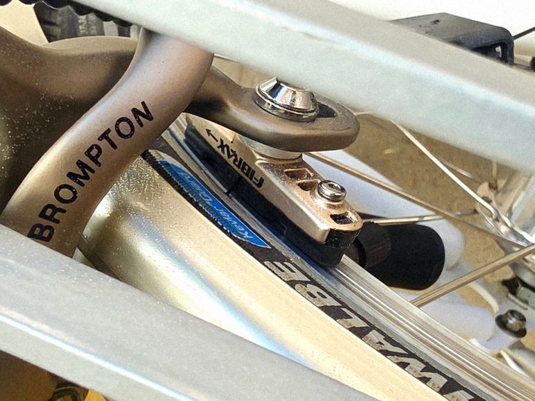 Używany Brompton M6R 2019 2019 Urban — zdjęcie 25 z 31