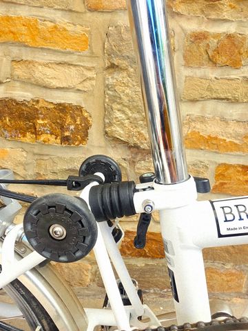 Used Brompton M6R 2019 2019 Urban, White — image 30 of 31