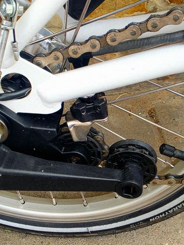 Used Brompton M6R 2019 2019 Urban, White — image 19 of 31
