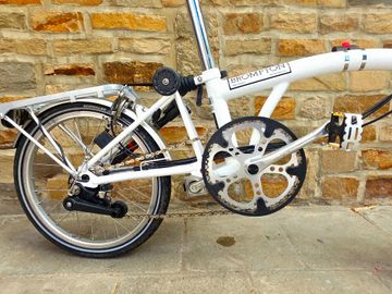 Used Brompton M6R 2019 2019 Urban, White — image 8 of 31