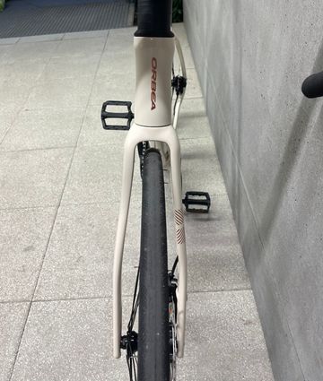Gebrauchtes Orbea Avant Shimano Tiagra 2025 Road & Gravel, Weiß — Bild 5 von 9