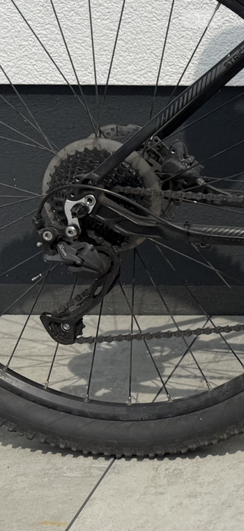 Used Carver Strict Shimano Altus 2020 Mountainbike, Black — image 3 of 5