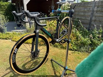 Gebrauchtes Canyon Endurace CFR AXS 2024 2024 Road & Gravel