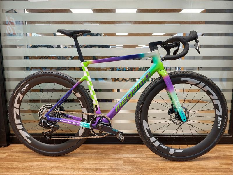 Used Megamo SILK 00 XPLR FORCE 2025 2025 Road & Gravel