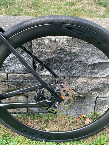 Tweedehands Focus Max 8.8 2023 Road & Gravel — afbeelding 3 van 17