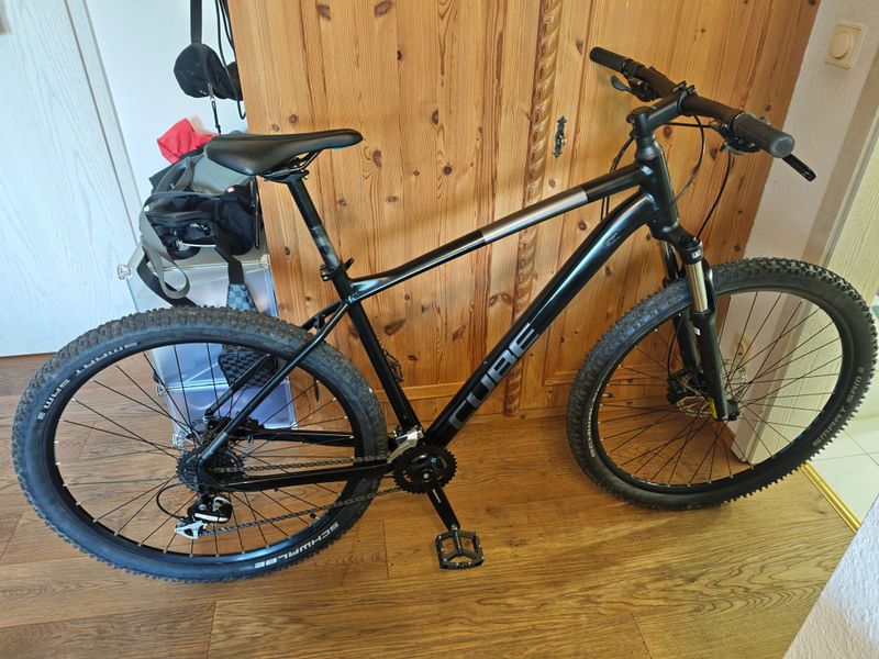 Used CUBE AIM RACE 2021 2021 Urban & Touring