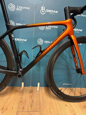 Used Giant TCR Advanced Pro Disc Frameset 2023 Frameset 2023 Road & Gravel, Orange — image 2 of 6
