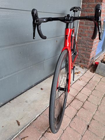 Used Giant Propel Advanced 2 2024 2024 Road & Gravel, Red — image 2 of 6