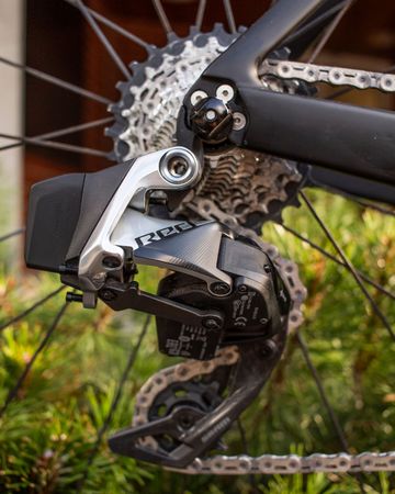 Used Merida REACTO 9000-E 2018 2018 Road & Gravel, Black — image 11 of 35