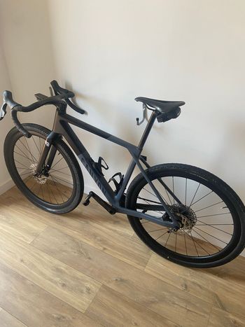 Canyon Grail SRAM Rival eTap AXS 2024 Road & Gravel usato, Grigio chiaro — immagine 2 di 4