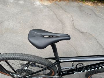 Used Specialized Epic Hardtail Expert 2023 2023 Mountainbike, Black, 29 — image 3 of 5