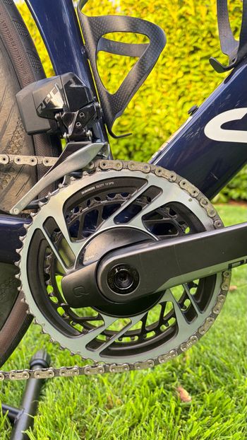 Używany Canyon Aeroad CFR Disc eTap 2021 2021 Road & Gravel — zdjęcie 13 z 14