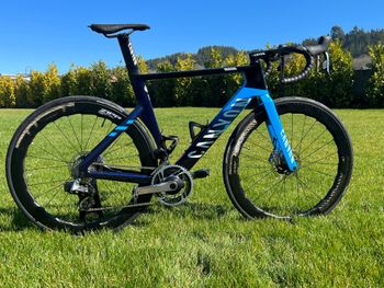 Gebrauchtes Canyon Aeroad CFR Disc eTap 2021 2021 Road & Gravel