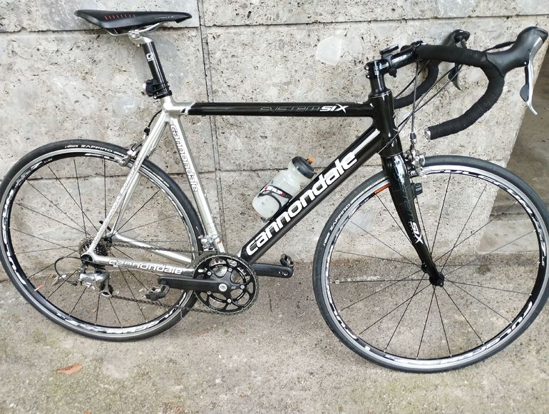 Gebrauchtes Canondale Custom Shimano 105 2010 Road & Gravel, Schwarz — Bild 2 von 3