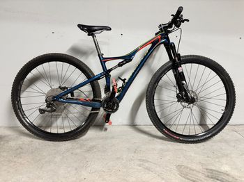 Brugt Specialized Era Comp Carbon 29 2016 2016 Mountainbike — billede 4 af 8