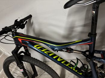 Brugt Specialized Era Comp Carbon 29 2016 2016 Mountainbike — billede 5 af 8
