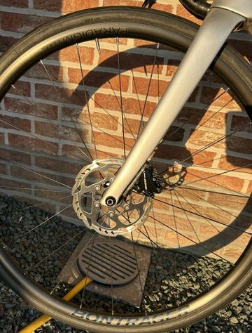 Brugt Trek Émonda SL 5 2024 2024 Road & Gravel — billede 3 af 6