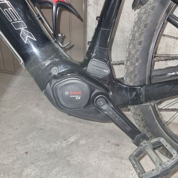 Used Trek Powerfly Shimano Deore XT 2025 Mountainbike, Black — image 6 of 8