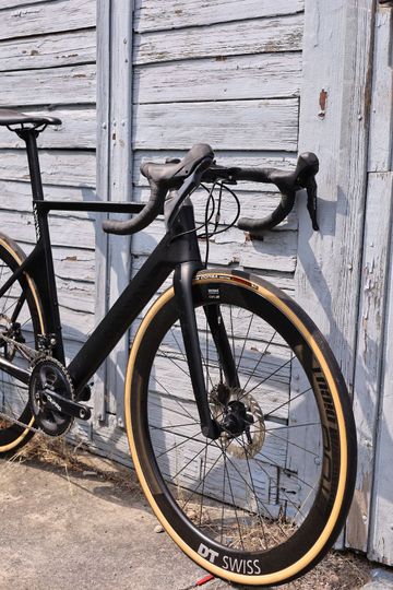 Canyon Aeroad CF SL Disc 7.0 2019 2019 Road & Gravel usato, Nero — immagine 2 di 15