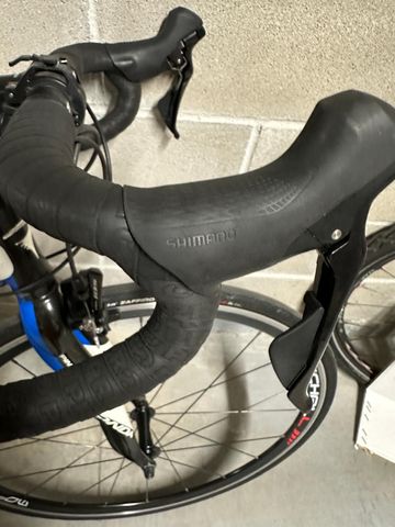 Used Pinarello Custom Shimano 105 2012 Road & Gravel, Blue — image 8 of 10
