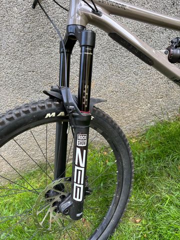 Used Commencal Clash Other SRAM 2023 Mountainbike, Black — image 6 of 10