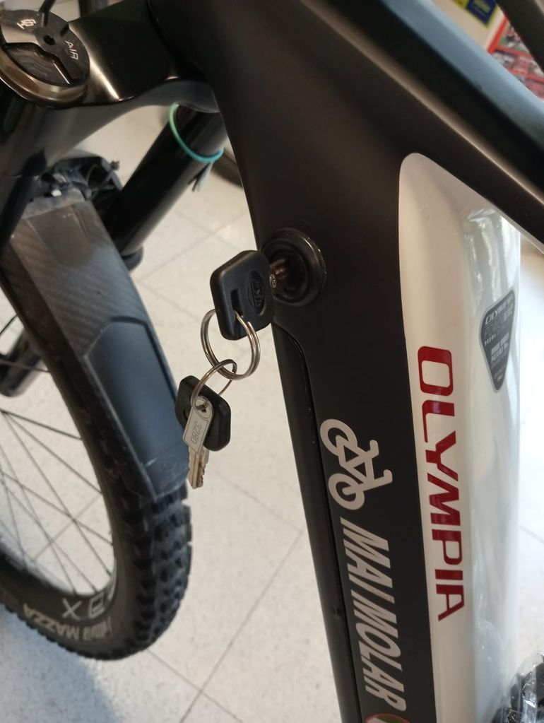 Brugt Olympia Cicli Carbon Edge 2024 Mountainbike — billede 8 af 10