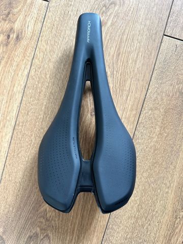 Gebrauchtes Giant Defy Advanced 1 2025 2025 Road & Gravel, Blau — Bild 11 von 11