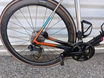 Brugt Giant TCR Advanced Pro 2 2025 2025 Road & Gravel — billede 4 af 5