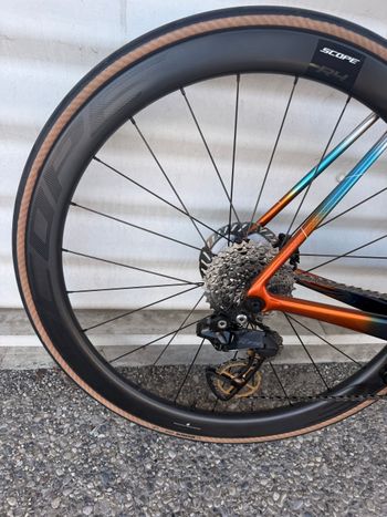 Brugt Giant TCR Advanced Pro 2 2025 2025 Road & Gravel — billede 5 af 5
