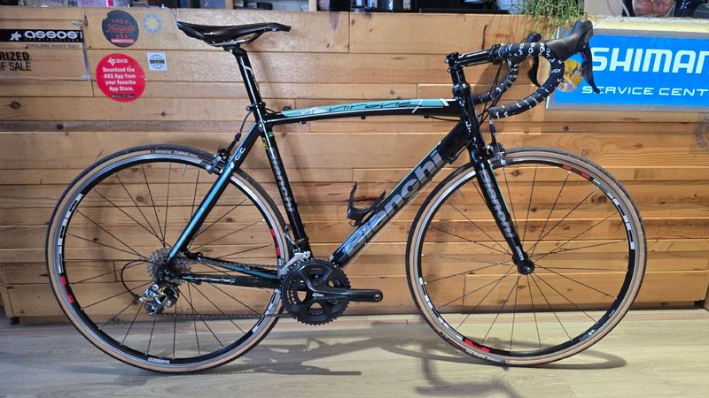 Použité Bianchi Via Nirone Sora 2017 2017 Road & Gravel