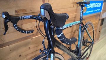 Bianchi Via Nirone Sora 2017 2017 Road & Gravel d'occasion — image 4 sur 5