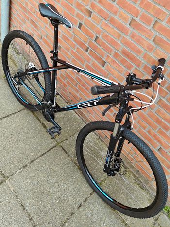 Used GT Custom Shimano Altus 2014 Mountainbike, Black — image 6 of 17